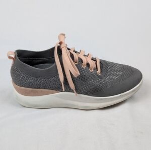 Moshn by Klogs Leap Tennis Shoes Pewter & Peach Women's Size 8.5